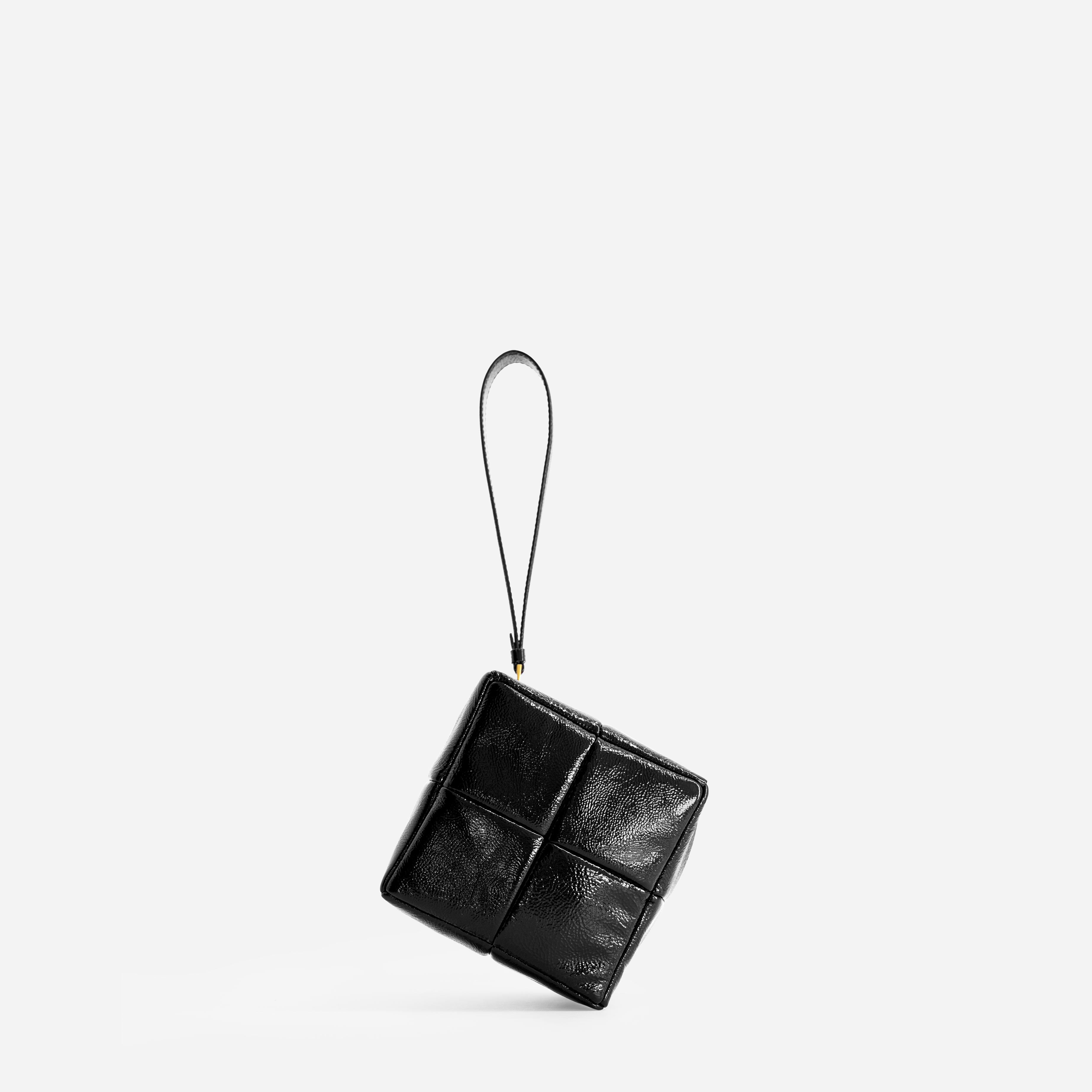 Grid Clutch - Naplak Black